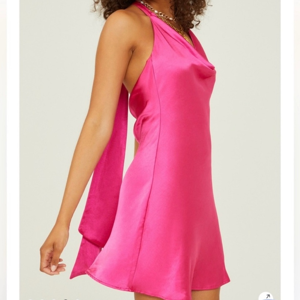 Altard state Daphne satin mini dress in magenta